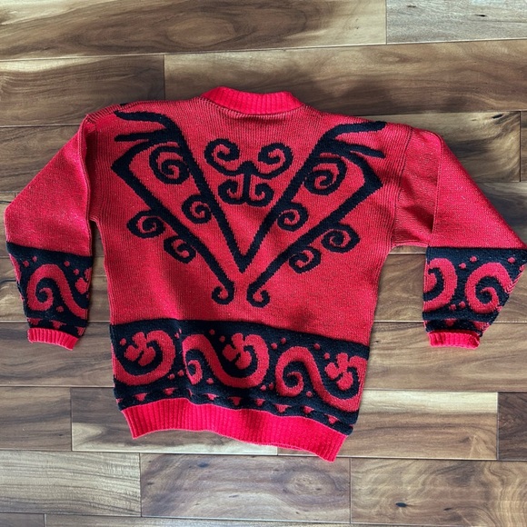 Vintage Red & Black Sweater size Large - Picture 3 of 3